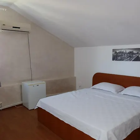 בית הארחה Casa Anda
