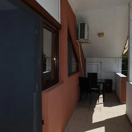 Casa Anda בית הארחה מנגליה